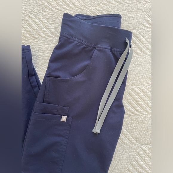 Figs Navy Blue Women's Pants - Picture 2 of 4